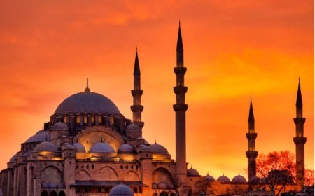 Antalya Bayram Namazı Saat Kaçta? Bayram Namazı Nasıl Kılınır?